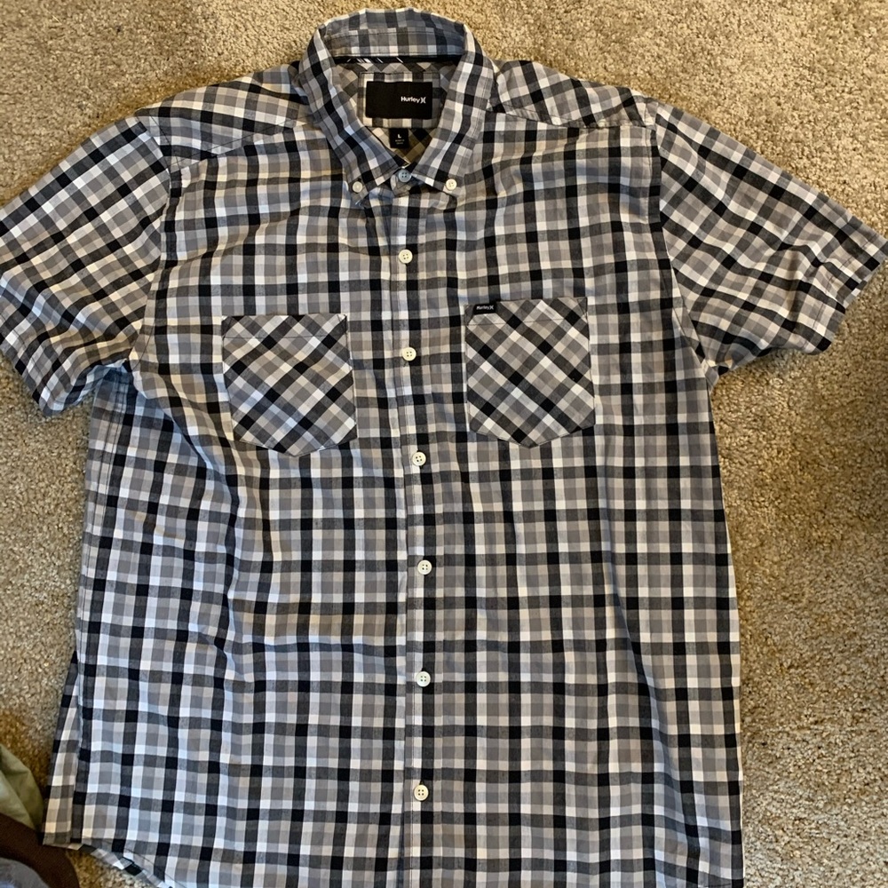 Hurley short sleeve button up shirt